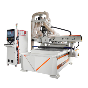 X16 Router CNC ATC con cambio de cuchillo en línea y cuchilla de sierra