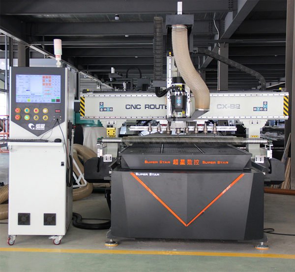 ¿Cuál es la importancia de la tabla de adsorción de la máquina de corte CNC?